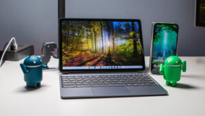 Don’t buy that $200 Samsung Chromebook from Best Buy, get this instead