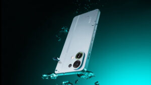 Phones with both a cooling fan and water resistance don’t exist, until now