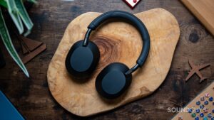 Rare deal brings the Sony WH-1000XM5 Headphones below $300