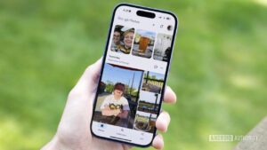 Google Photos starts rolling out the new look for its video player