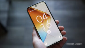 Is your Pixel having lock screen issues after Android 16 update? You’re not alone.